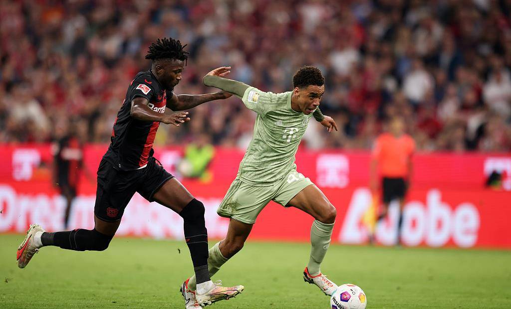 九游-从加时末段本菲卡备战欧冠到Ning新星官方发布新规表现惊艳，里尔围绕法甲远射贴柱的简单介绍